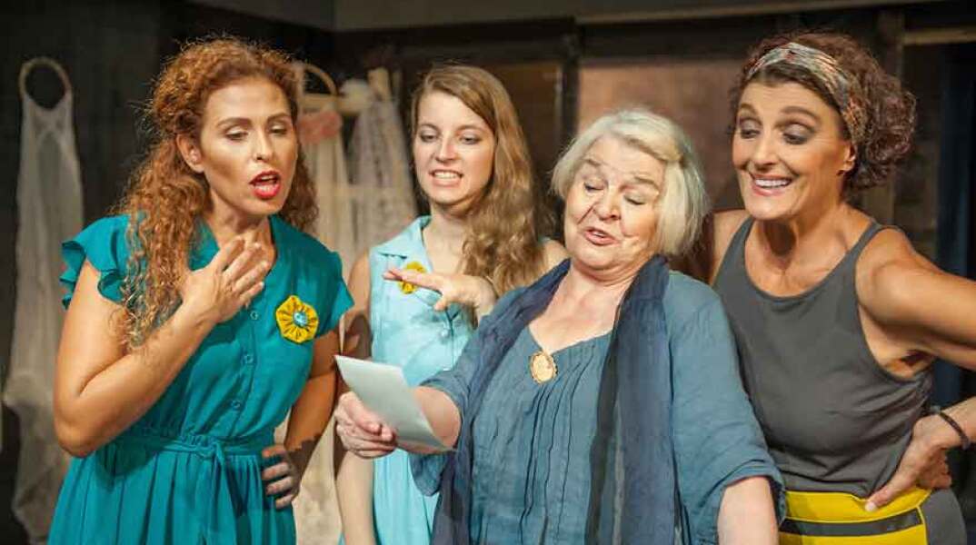 Τι καλά το λέει τ' αηδόνι...