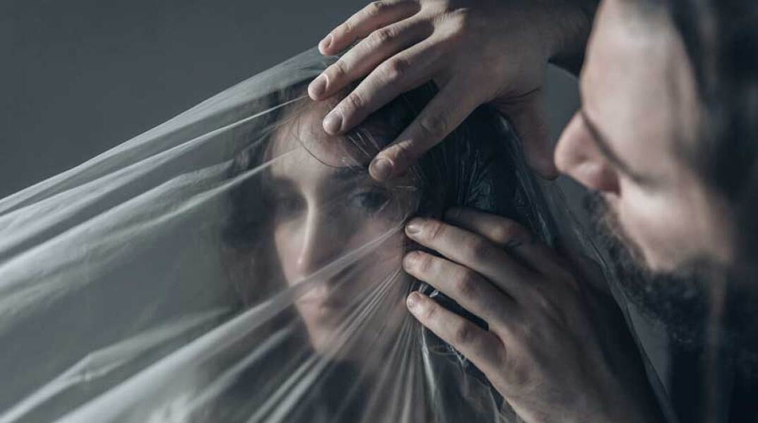 Λεόντιος και Λένα  του Γκέοργκ Μπύχνερ | Σκηνοθεσία Γιώργος Κατσής | Θέατρο Σφενδόνη