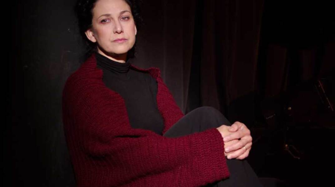 ΟΛΓΑ»  του Μιχάλη Κοβανίδη|  Σκηνοθεσία – Ερμηνεία Καλλιόπη Ευαγγελίδου | Β’ ΣΚΗΝΗ ΘΕΑΤΡΟ ΟΔΟΥ ΚΕΦΑΛΛΗΝΙΑΣ