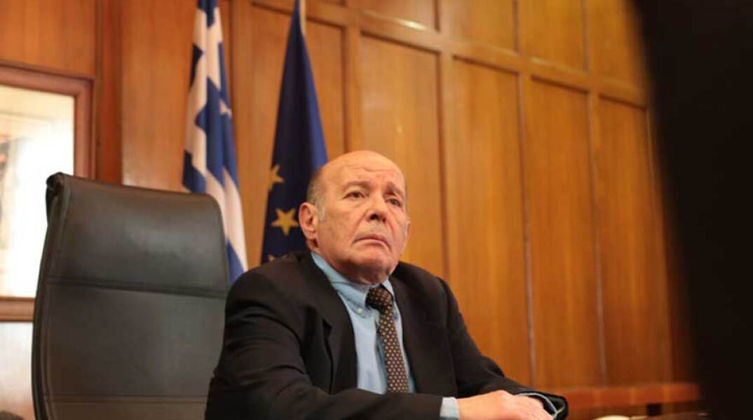 Τους ζυγούς λύσατε στο θέατρο τέχνης