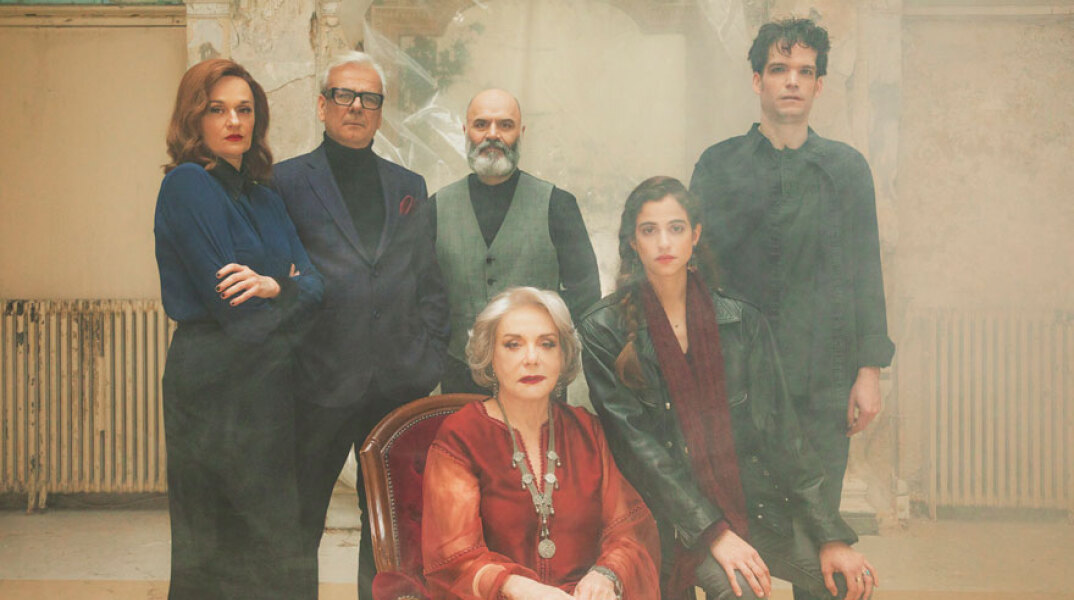 «Μελίσσια» του Αλέξη Σταμάτη στο Εθνικό Θέατρο © Ανδρέας Σιμόπουλος