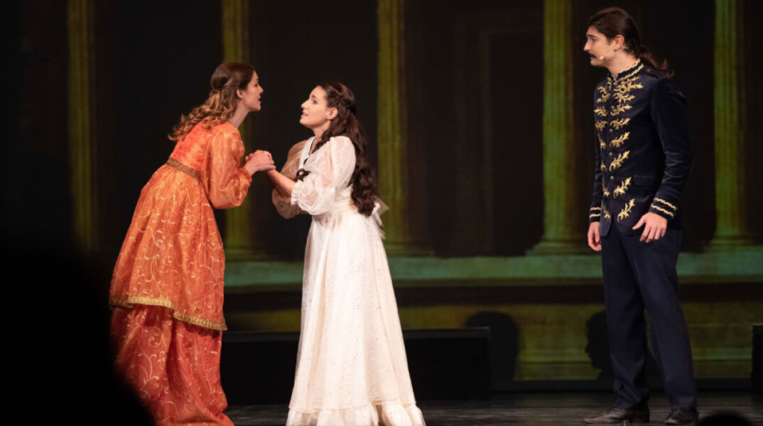 "​Όνειρο Θερινής Νυκτός" στο θέατρο Ολύμπια