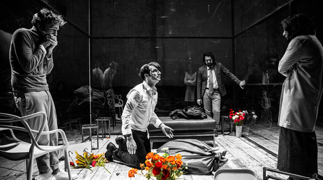 Μιχαήλ Ταμπακάκης, Νίκος Κουρής, Γιάννης Δρακόπουλος, Λουκία Μιχαλοπούλου, Η γίδα ή Ποια είναι η Σύλβια;, Θέατρο Θησείον