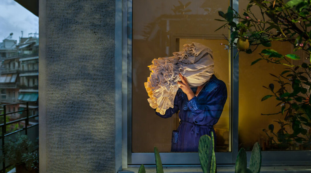 «Πύθωνος 36», Θέατρο Ροές