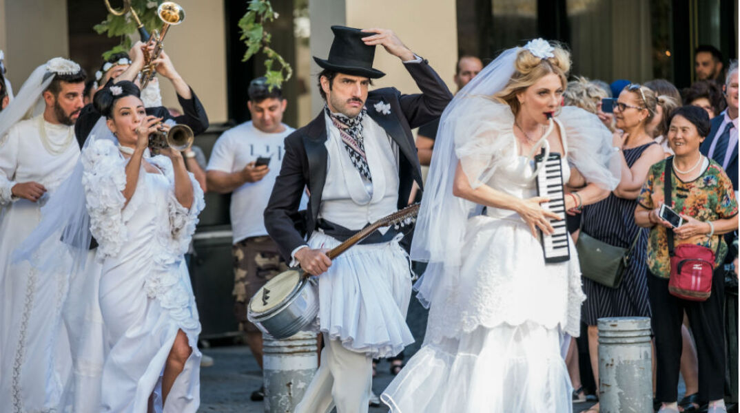 Του Κουτρούλη ο γάμος, Σμαράγδα Καρύδη, Νέο Θέατρο «Κατερίνα Βασιλάκου»