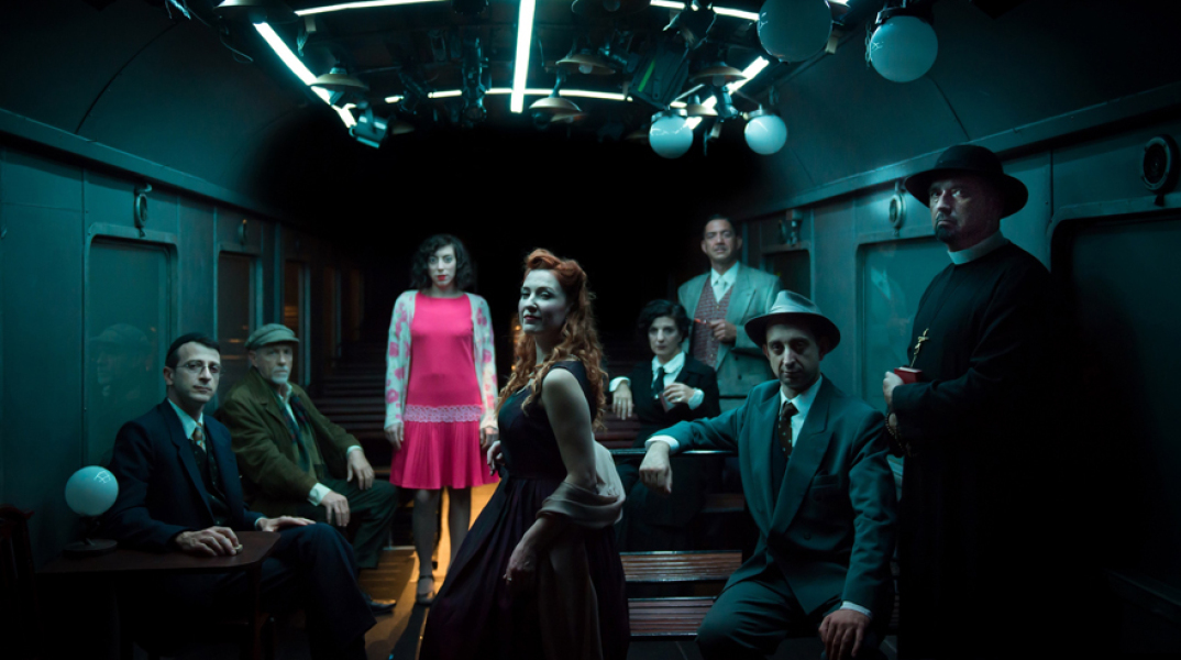 «Stamboul Train» του Γκράχαμ Γκρην στην Αμαξοστοιχία – Θέατρο το Τρένο στο Ρουφ, σε σκηνοθεσία Τατιάνας Λύγαρη