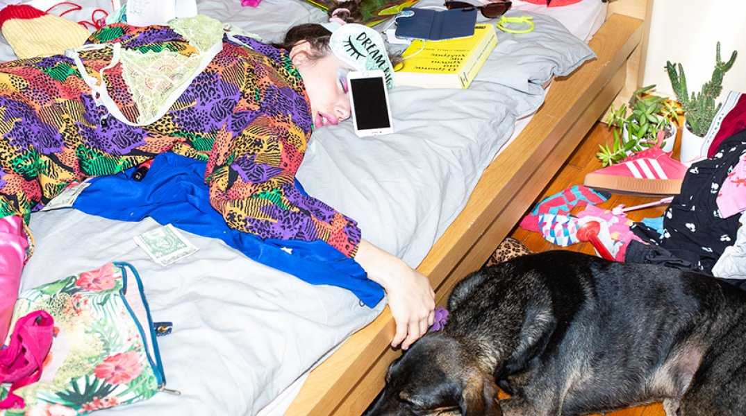 an argisw koimisou Faust Bar Theater