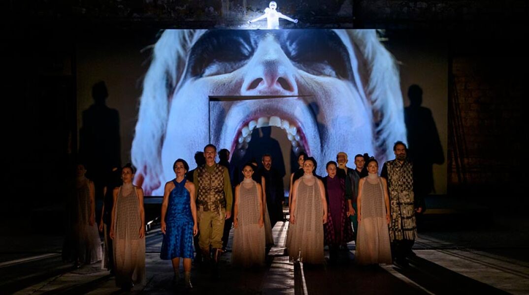 «Φοίνισσες» στο Αρχαίο Θέατρο Επιδαύρου