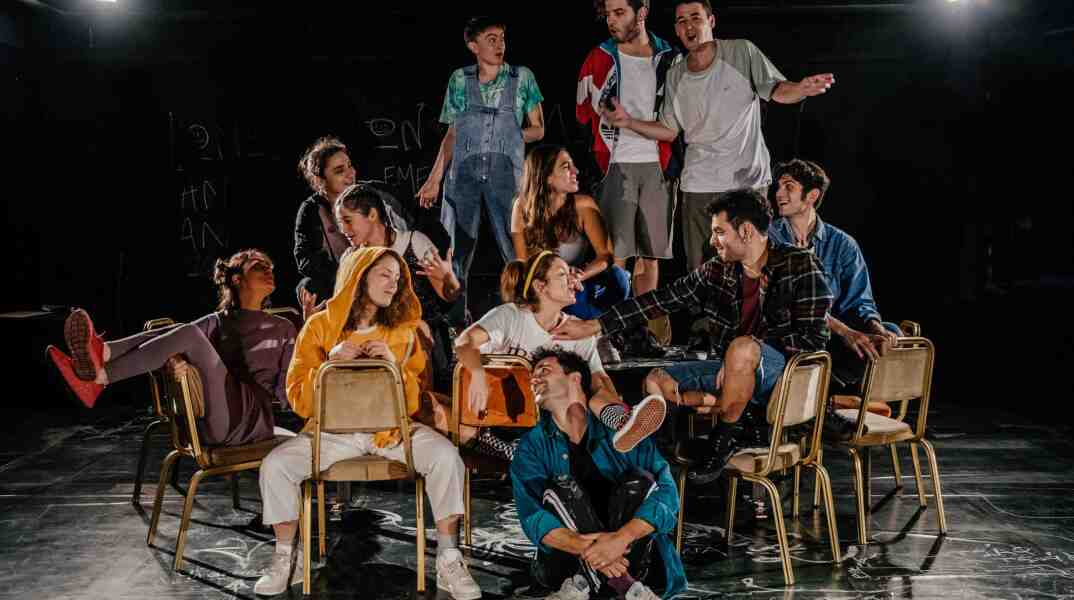 «Ο εχθρός της τάξης» στην Εφηβική Σκηνή του Εθνικού Θεάτρου