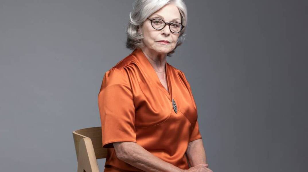 Η Ρένη Πιττακή είναι «Μια Γερμανίδα Γραμματέας» στο θέατρο Ιλίσια
