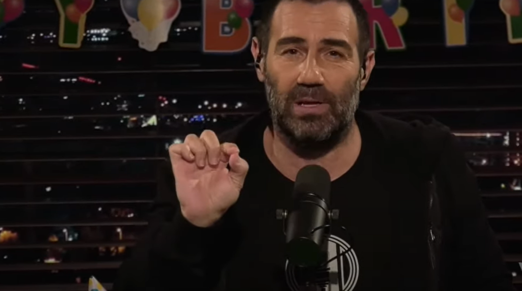 Το βίντεο του Αντώνη Κανάκη για τον κορωνοϊό