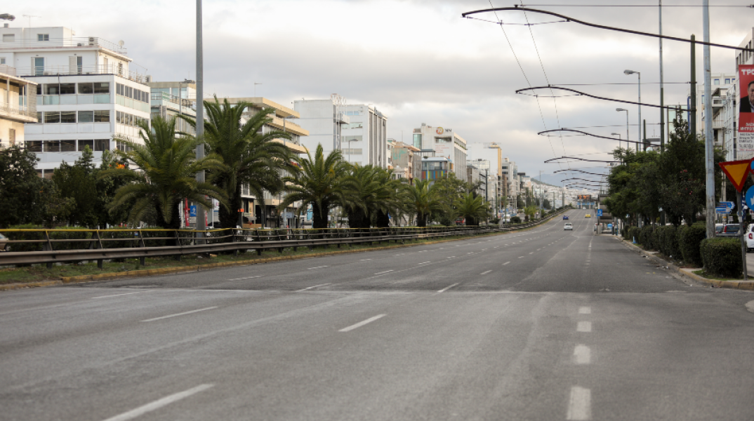 Άδειοι δρόμοι κατά το lockdown