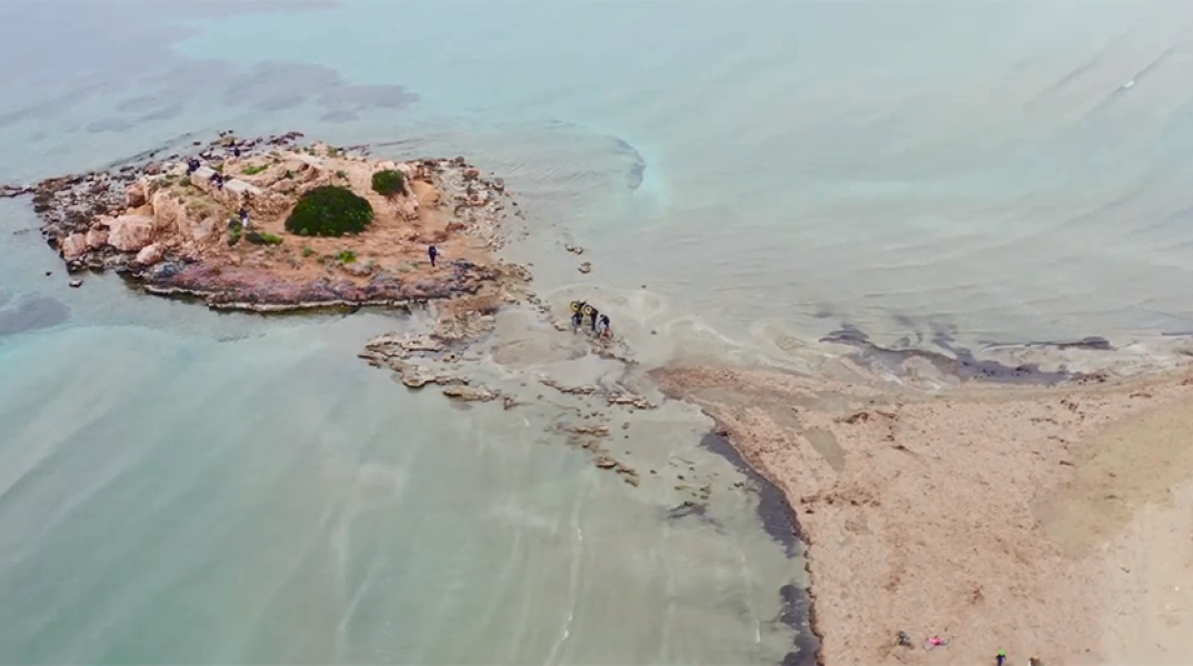 Μικρό Καβούρι - Υποχώρησε η θάλασσα