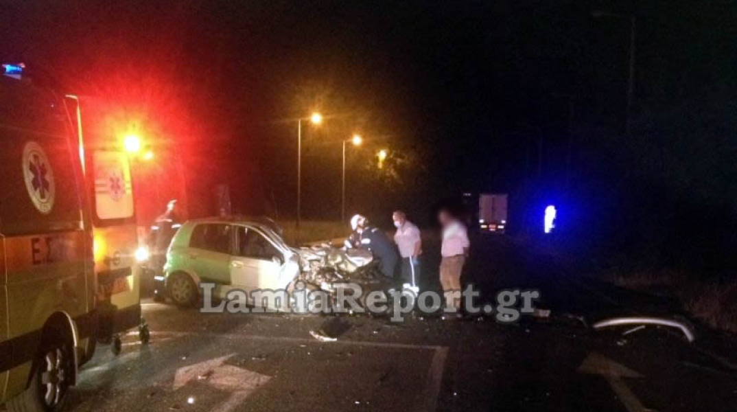Τροχαίο στη Λαμία με έναν νεκρό: Εικόνα από το κατεστραμμένο αυτοκίνητο του οδηγού