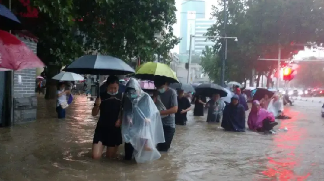 Βροχοπτώσεις ρεκόρ στην Κίνα