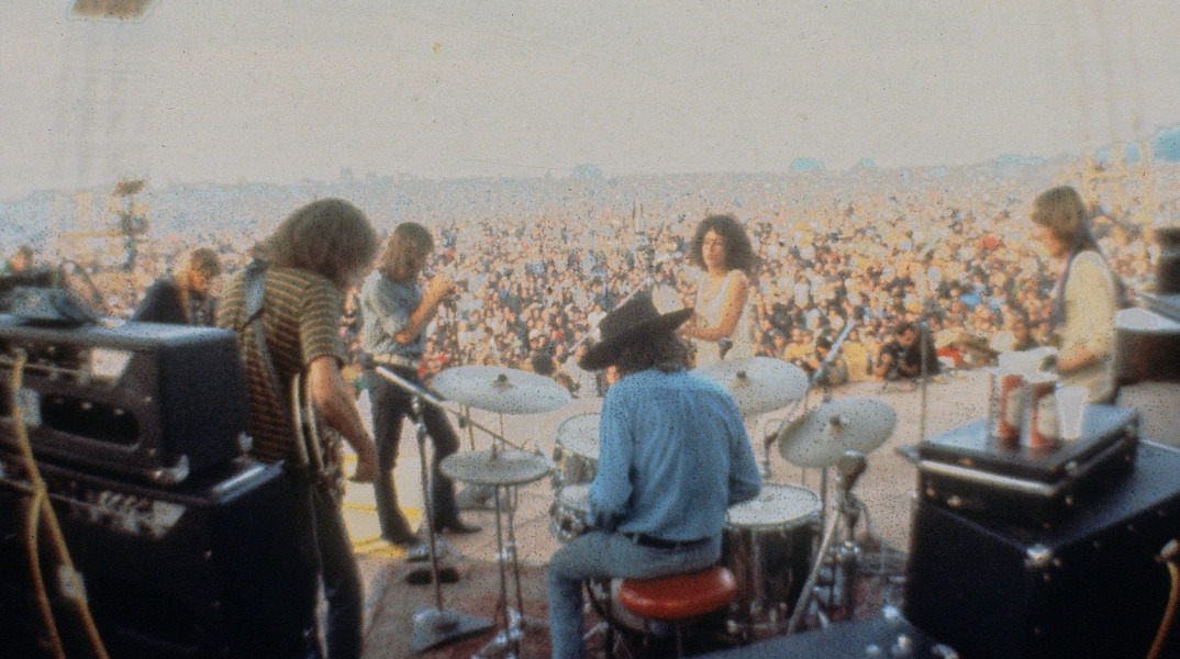 Το συγκρότημα Jefferson Airplane στο φεστιβάλ Γούντστοκ