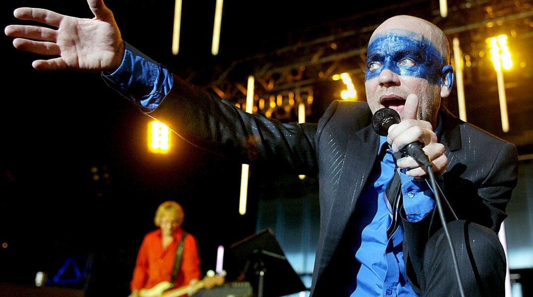 Ο τραγουδιστής των R.E.M. - Michael Stipe