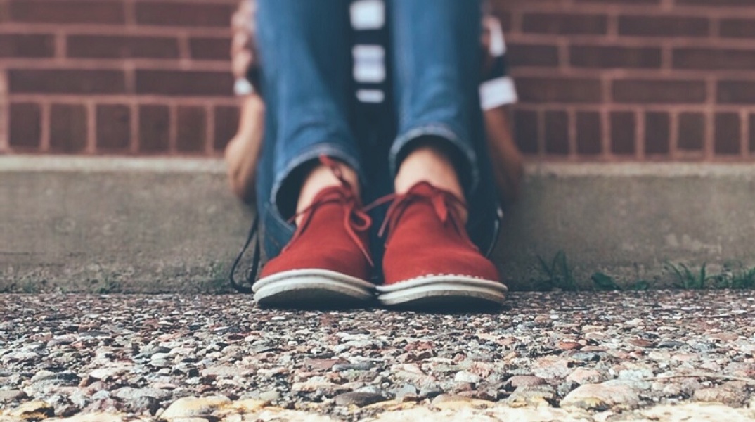 Μαθητές ΕΠΑΛ επιτέθηκαν σε 17χρονο στη Λαμία - Δύο συλλήψεις