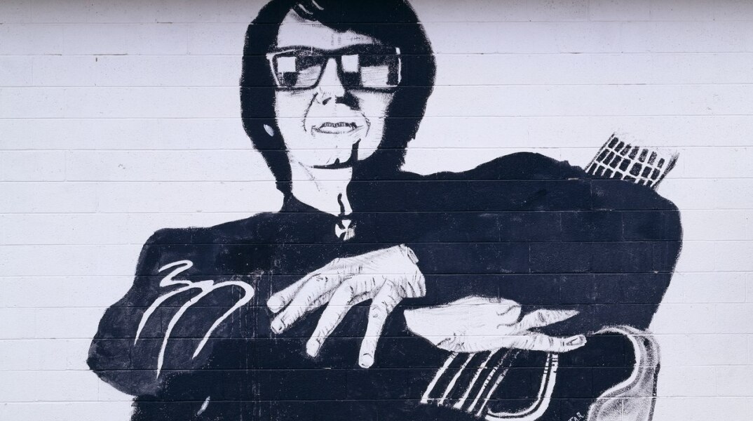Τοιχογραφία που απεικονίζει τον Roy Orbison