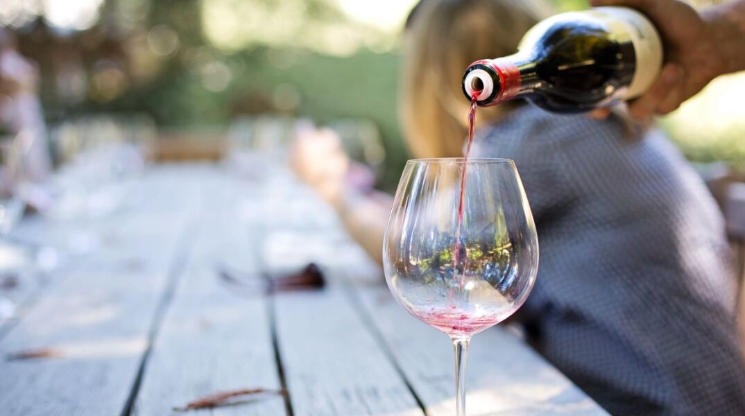 Tα καλύτερα ελληνικά κρασιά σύμφωνα με τη λίστα «50 Great Greek Wines» 