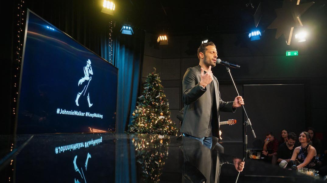 johnnie_walker_x_konstantinos_argiros_gifting_1