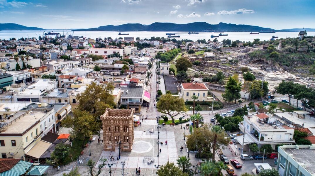 2023 Ελευσίς Πολιτιστική Πρωτεύουσα της Ευρώπης: Η μεγάλη γιορτή της Ευρώπης ξεκινά με εντυπωσιακή εκδήλωση στο παράκτιο μέτωπο και πλούσιο διήμερο πρόγραμμα.