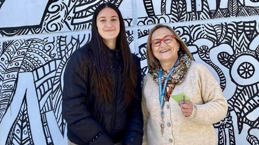 Θεσσαλονίκη: Καθηγήτρια γαλλικών προετοιμάζει μαθητές δωρεάν και εκτός σχολικού ωραρίου για τις εξετάσεις του κρατικού πιστοποιητικού γλωσσομάθειας.
