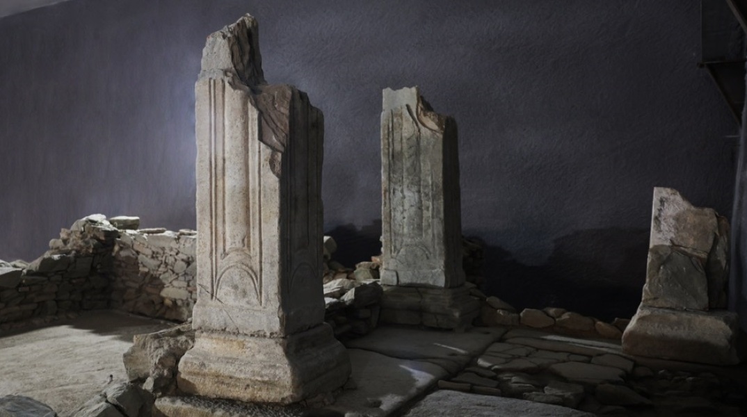 Μετρό Θεσσαλονίκης: Εξελίσσεται η διαδικασία της επανατοποθέτησης των αρχαιοτήτων στον Σταθμό Βενιζέλου - Αυτοψία Λίνας Μενδώνη - Γιώργου Καραγιάννη.