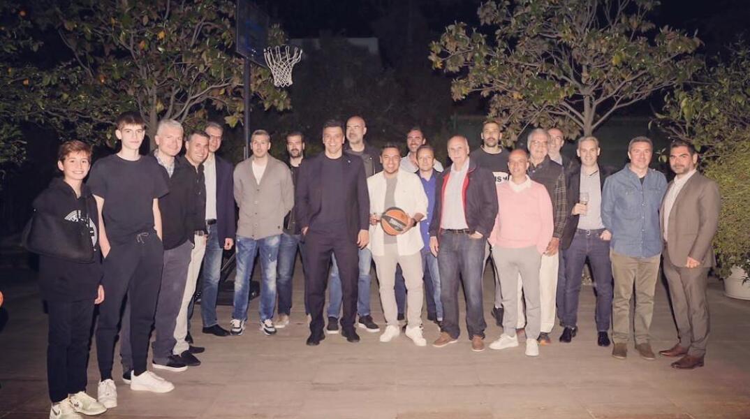 Δημήτρης Διαμαντίδης, Φραγκίσκος Αλβέρτης, Βασίλης Κικίλιας και άλλοι καλαθοσφαιριστές συναντήθηκαν σε μια ιδιαίτερη μπασκετική βραδιά.