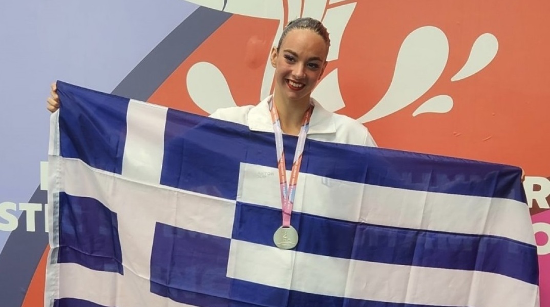 Καλλιτεχνική κολύμβηση - Ευρωπαϊκό Πρωτάθλημα Νεανίδων στην Πορτογαλία: Ασημένιο μετάλλιο για τη Ζωή Καράγγελου στο Ελεύθερο σόλο.