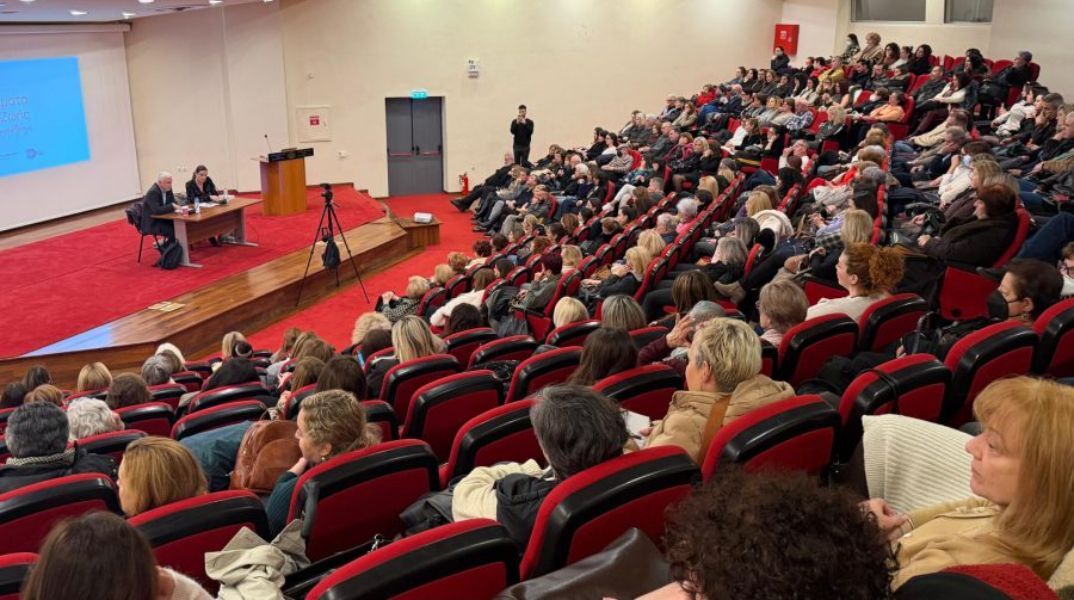 «Μαθήματα Ζωής»: Ένας ανοιχτός διάλογος για την ψυχική υγεία ταξιδεύει σε όλη την Ελλάδα