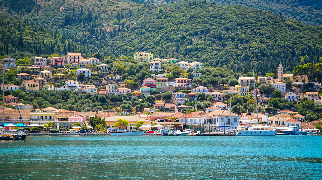 Το λιμάνι της Ιθάκης. 
