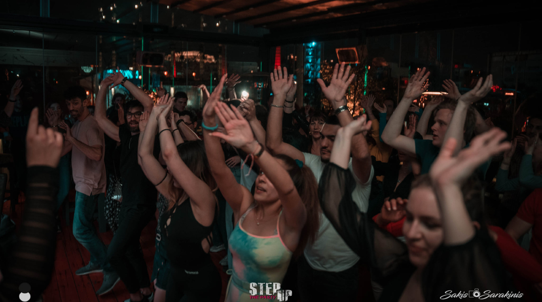 Step up the party στο Ο2