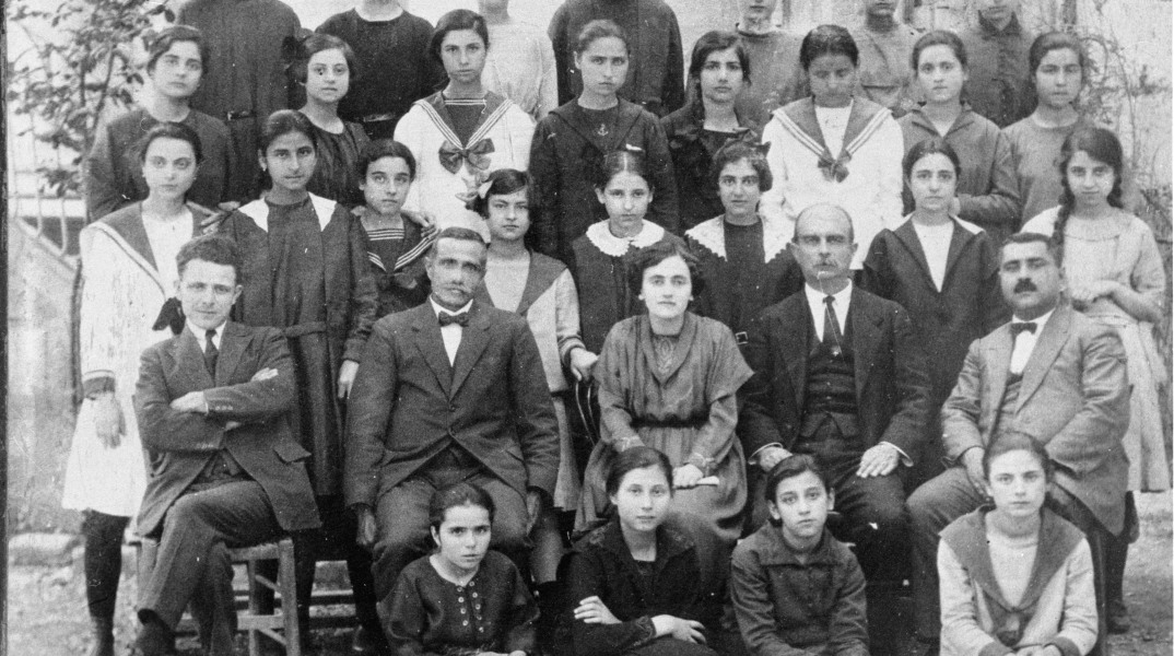 "Μικρά Ασία. Λάμψη Ξεριζωμός Καταστροφή Δημιουργία" στο Μουσείο Μπενάκη Πειραιώς 138