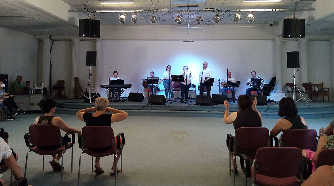 Η Pfizer Hellas Band κοντά σε ευαίσθητες κοινωνικές ομάδες με νέες μουσικές εκδηλώσεις