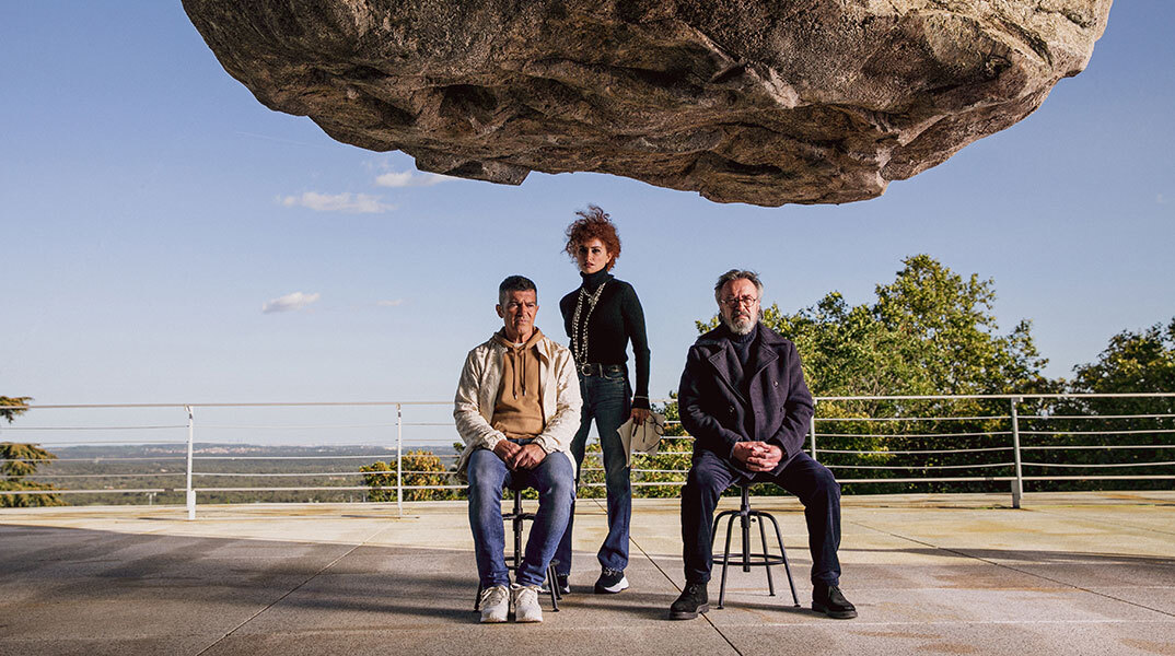 Κριτική για την ταινία «Επίσημη συμμετοχή (Official competition)» των Μαριάνο Κον και Γκαστόν Ντουπράτ