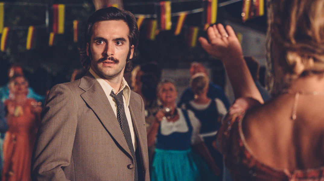 «Ο Αντικαταστάτης (El Sustituto)» του Οσκαρ Αϊμπάρ