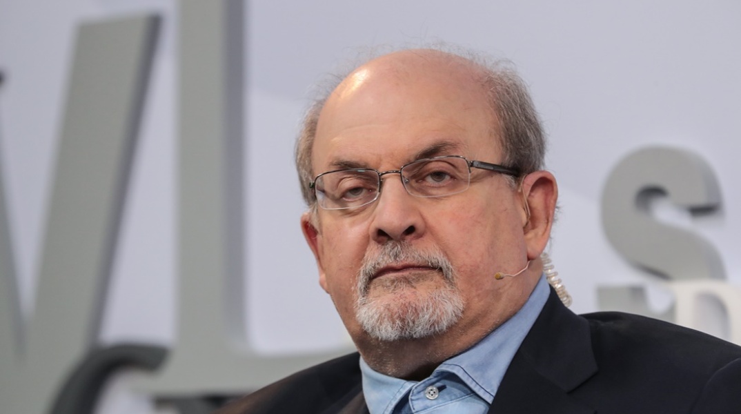 Ο συγγραφέας Salman Rushdie 