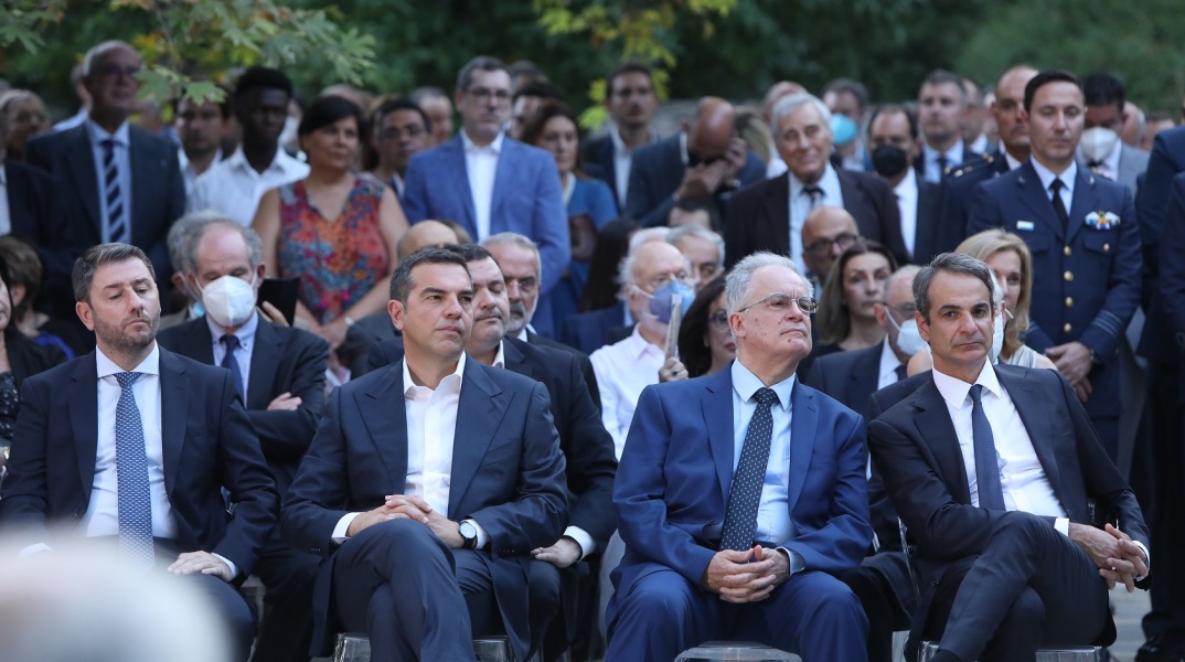 Αντισύριζα και Αντιμητσοτακικό μέτωπο