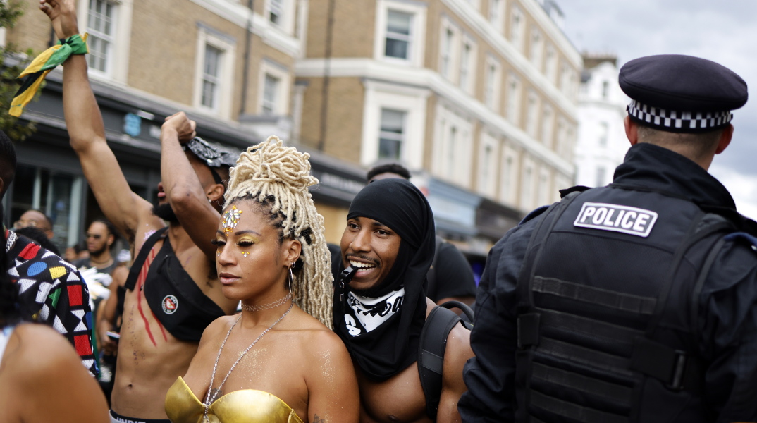 Συλλήψεις και μία δολοφονία στο καρναβάλι του Νότινγκ Χιλ © EPA/Tolga Akmen