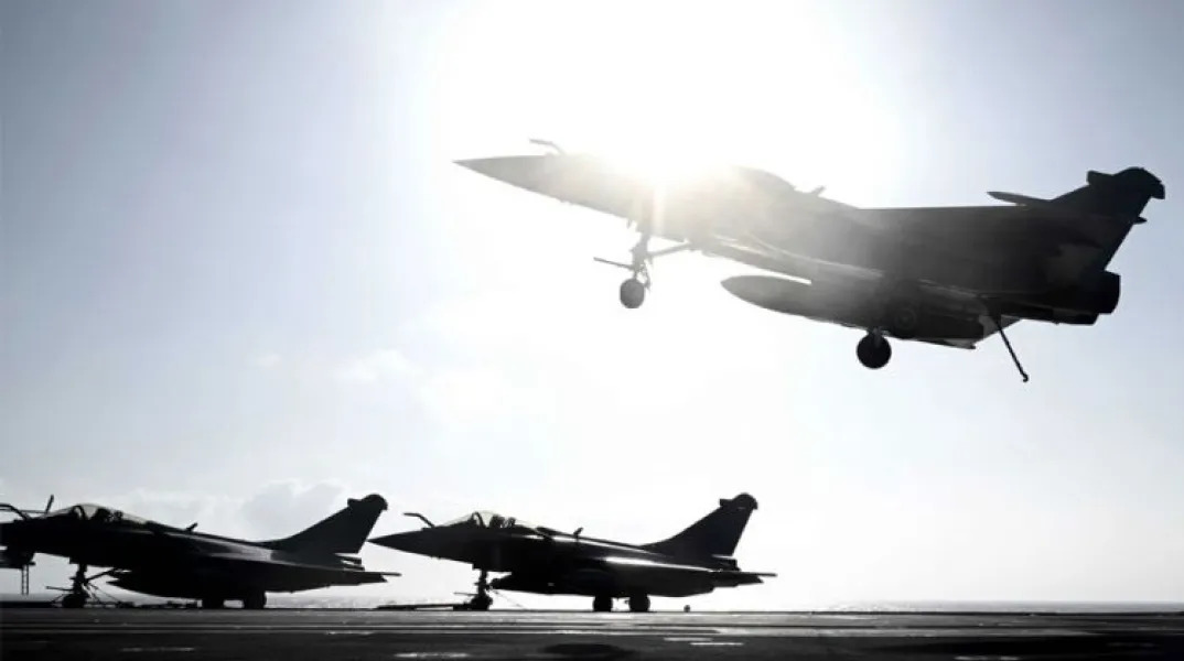 Αμυντικά αεροσκάφη