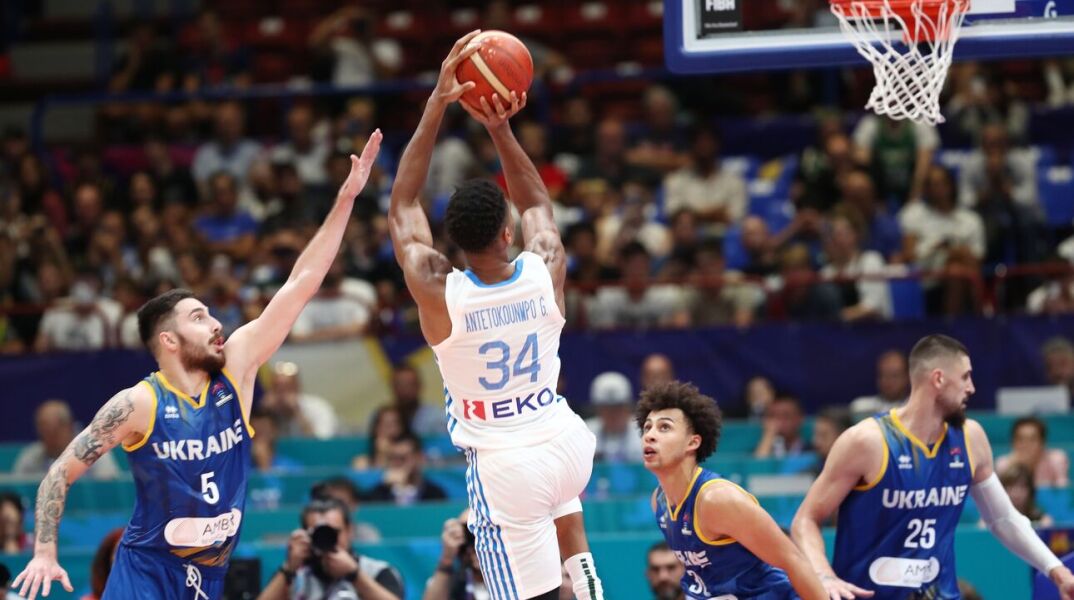 Ο Γιάννης Αντετοκούνμπο