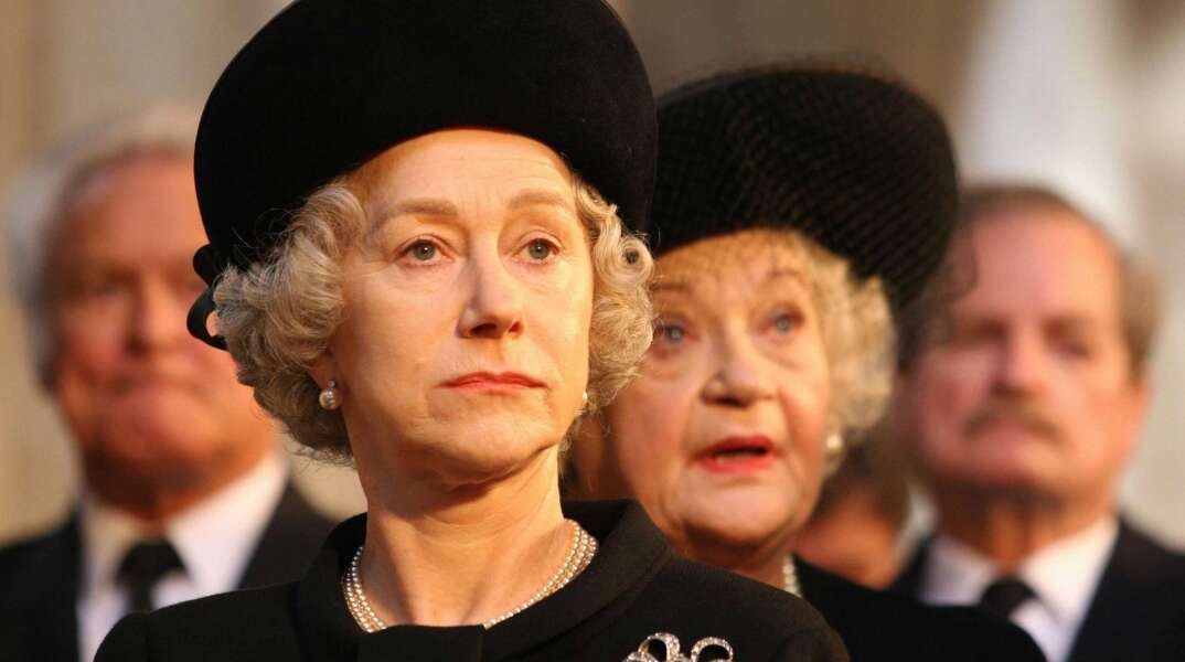 Πέθανε η Βασίλισα Ελισάβετ σε ηλικία 96 ετών - Οι ταινίες και οι τηλεοπτικές σειρές για τη ζωή της - Οι ηθοποιοί που ερμήνευσαν τη μακροβιότερη μονάρχη που άντεξε στον βρετανικό θρόνο για 70 χρόνια