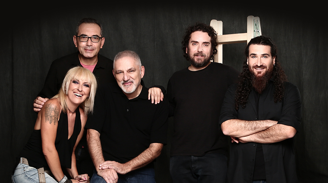 O Νίκος Πορτοκάλογλου παρουσιάζει το «Jukebox - Τα τραγούδια που μας μεγάλωσαν» με τους Μπλε, Στάθη Δρογώση και Βύρωνα Τσουράπη