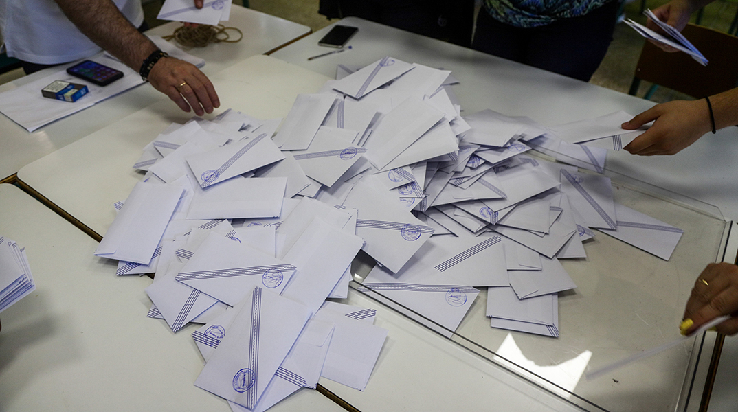 ΕΘΝΙΚΕΣ ΕΚΛΟΓΕΣ 2019 / ΚΛΕΙΣΙΜΟ ΚΑΛΠΗΣ ΣΕ ΕΚΛΟΓΙΚΟ ΚΕΝΤΡΟ ΤΗΣ ΑΤΤΙΚΗΣ