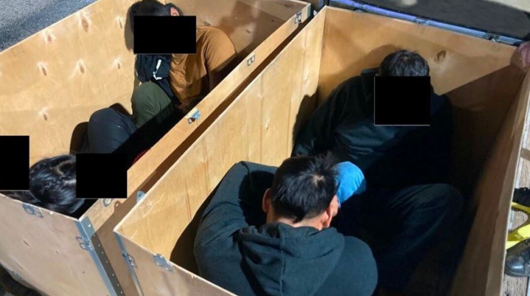 Εξαρθρώθηκε κύκλωμα διακίνησης μεταναστών 