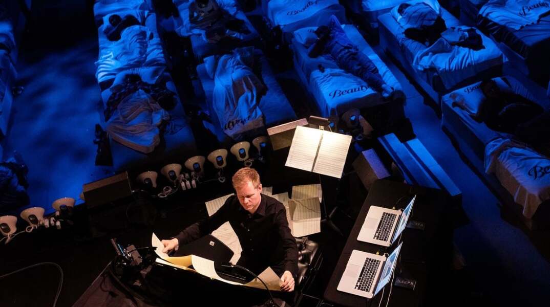 Διαγωνισμός: Κερδίστε 30 προσκλήσεις από τον Athens Voice 102.5 και το In-Edit Greece για την προβολή του ντοκιμαντέρ «Max Richter’s Sleep» στον θερινό κινηματογράφο ΑΒ, το Σάββατο 17 Σεπτεμβρίου 2022.