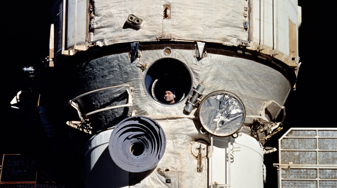 Βαλέρι Πολιακόφ: Πέθανε ο Ρώσος κοσμοναύτης με την πιο μακροχρόνια παραμονή στο Διάστημα - Του είχε απονεμηθεί ο τίτλος του Ήρωα της Σοβιετικής Ένωσης.