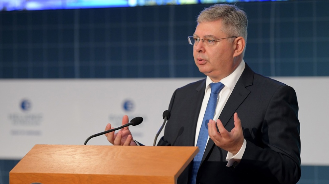 Ο διευθύνων σύμβουλος των ΕΛΠΕ, Ανδρέας Σιάμισιης