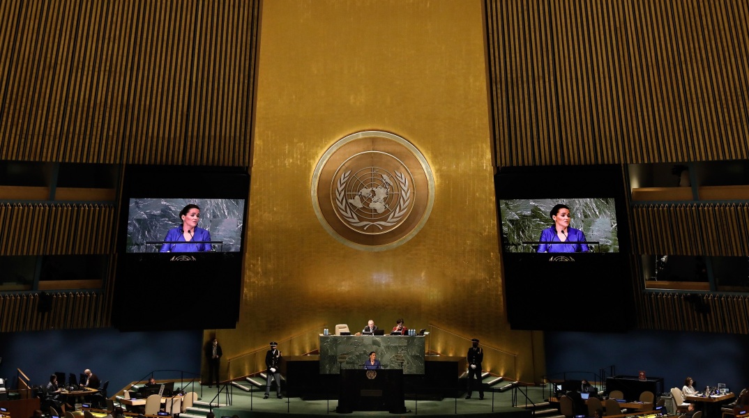 Τις πολιτικές διακρίσεων κατά της Ελληνικής μειονότητας που εφαρμόζει η Τουρκία κατήγγειλε η Ε.Ε. στον ΟΗΕ - «Βρίσκεται στα πρόθυρα της εξαφάνισης». 